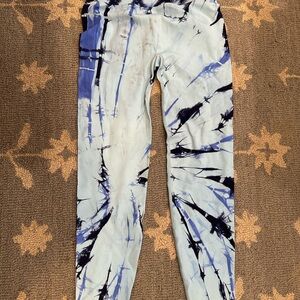 Victoria’s Secret PINK Active Blue Tie Dye Seamless Active Yoga Pants